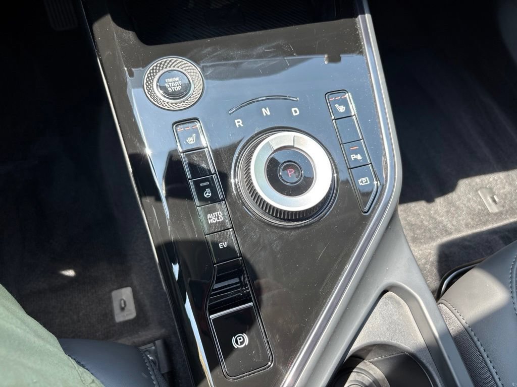 Used 2025 Kia Niro EX w/ EX Cold Weather Package FWD image 37