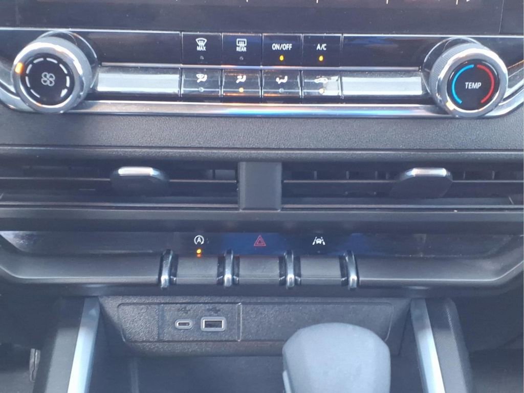 Used 2023 Chevrolet Colorado Trail Boss w/ Advanced Trailering Package AWD/4WD image 20