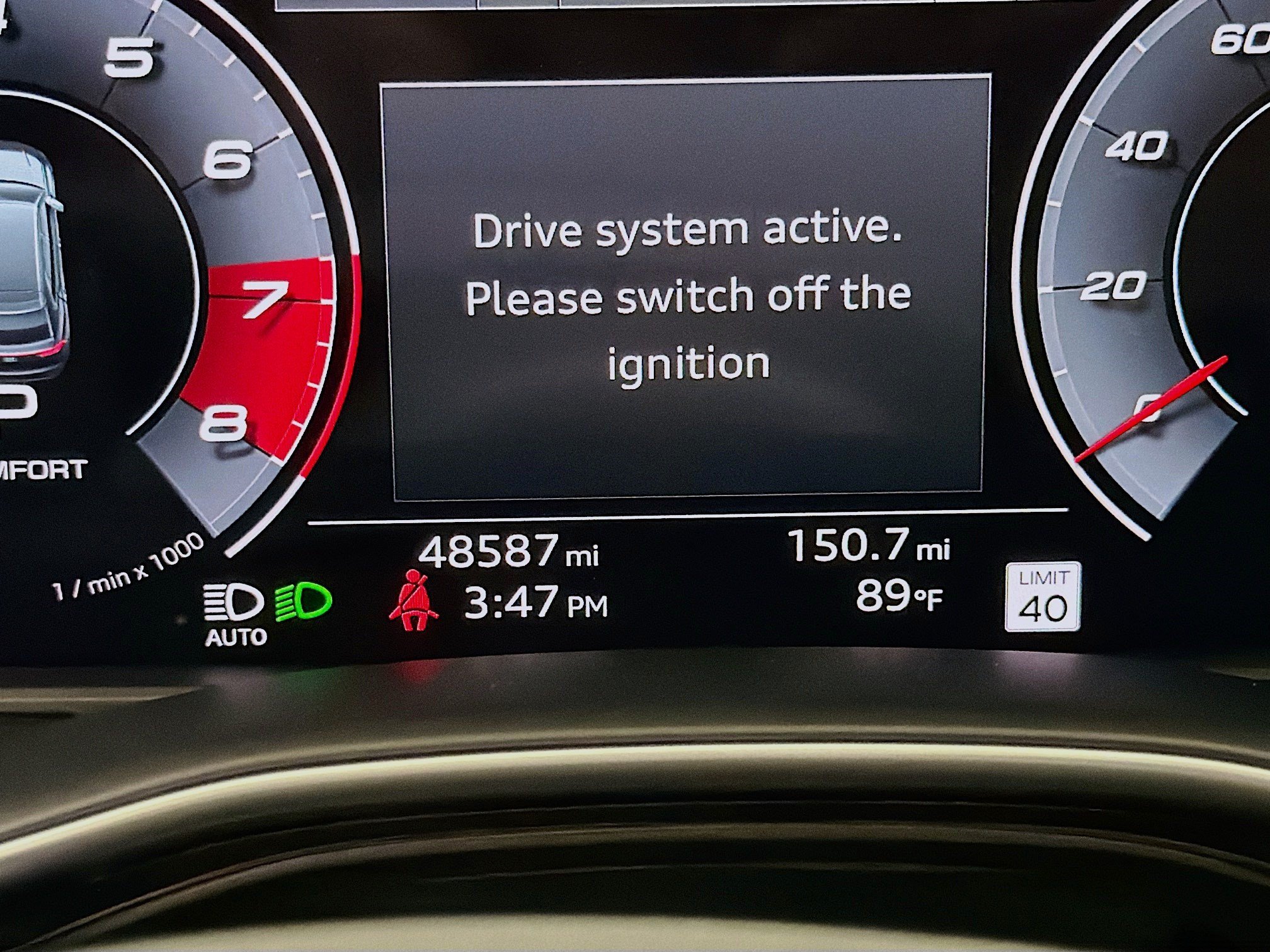 Used 2023 Audi SQ8 Prestige w/ Prestige Package AWD/4WD image 8