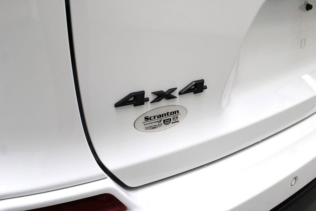 Certified 2020 Jeep Cherokee High Altitude AWD/4WD image 42