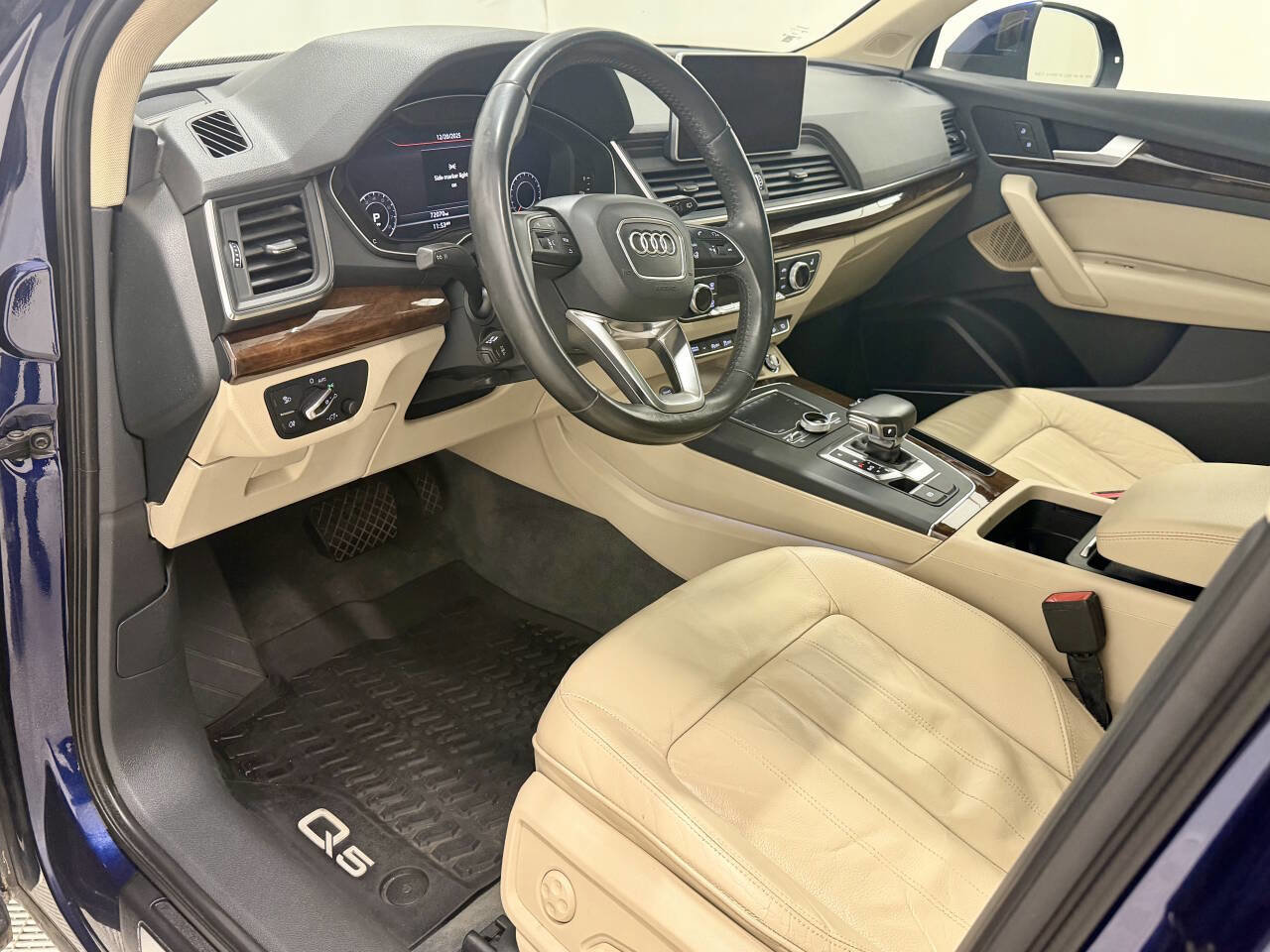 Used 2018 Audi Q5 2.0T Premium Plus w/ Premium Plus Package image 33