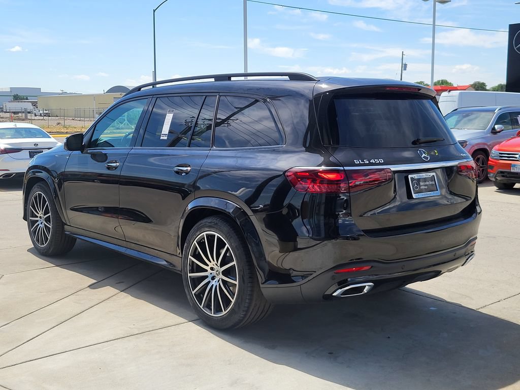Used 2025 Mercedes-Benz GLS 450 4MATIC image 12
