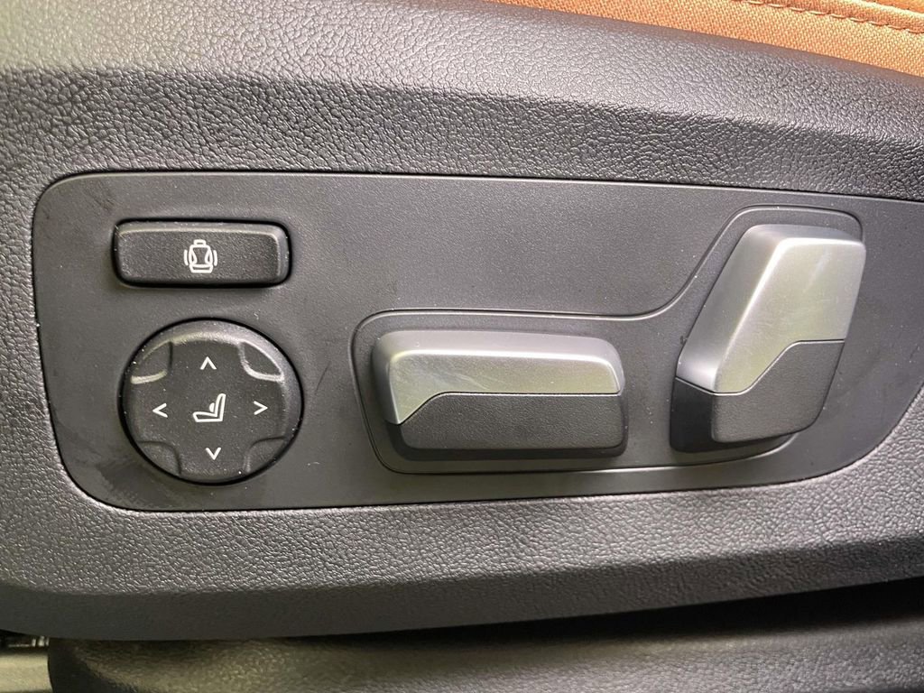 New 2026 BMW X5 xDrive50e AWD/4WD image 14