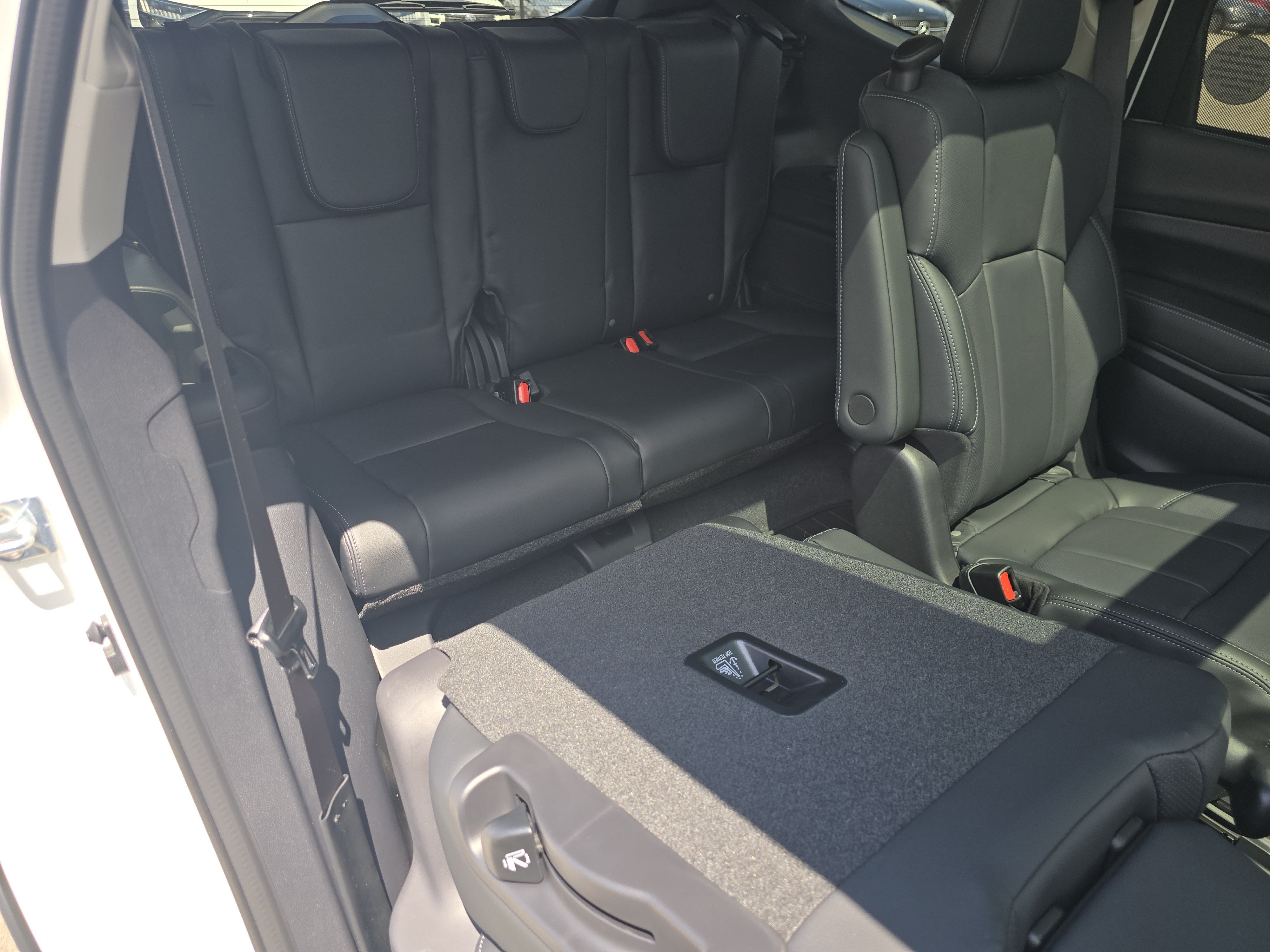 New 2026 Subaru Ascent Limited AWD/4WD image 19