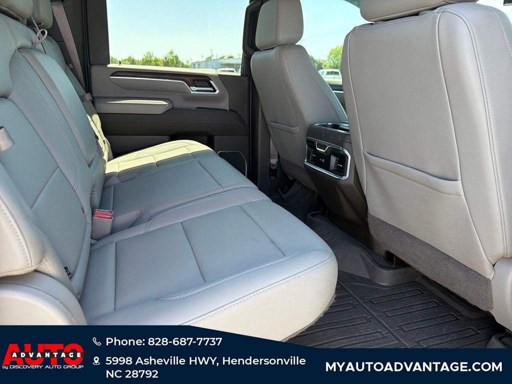 Used 2024 GMC Sierra 2500 SLT w/ SLT Premium Package AWD/4WD image 38