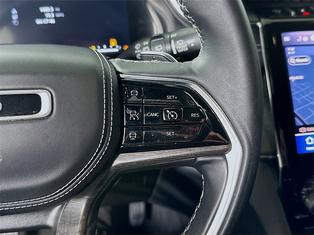 Used 2022 Jeep Grand Cherokee Overland image 24