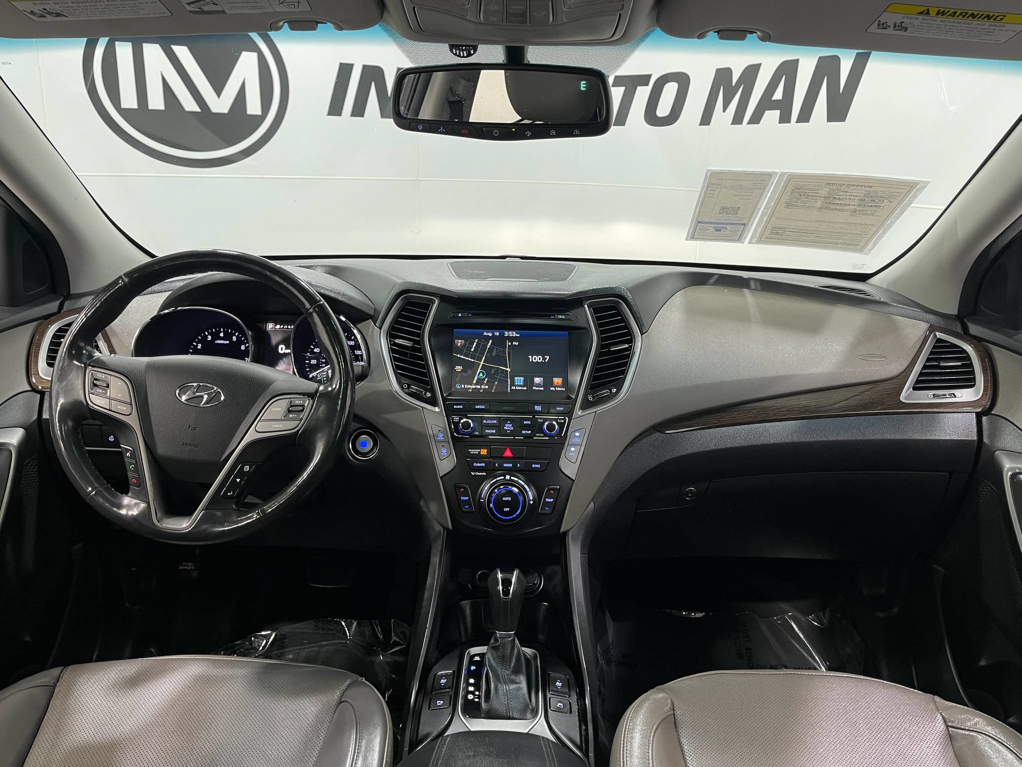 Used 2017 Hyundai Santa Fe Sport FWD image 19
