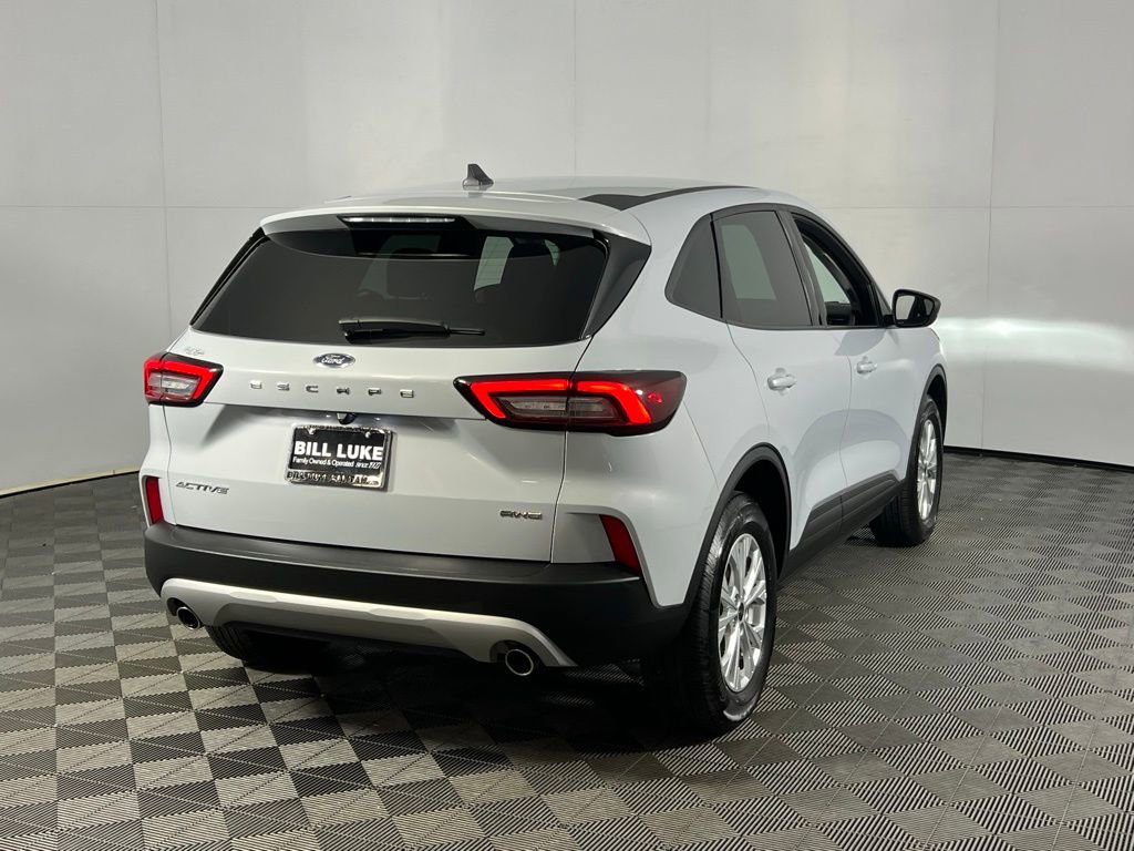 Used 2025 Ford Escape Active image 7