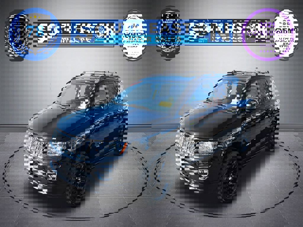 Used 2017 Jeep Compass High Altitude image 1