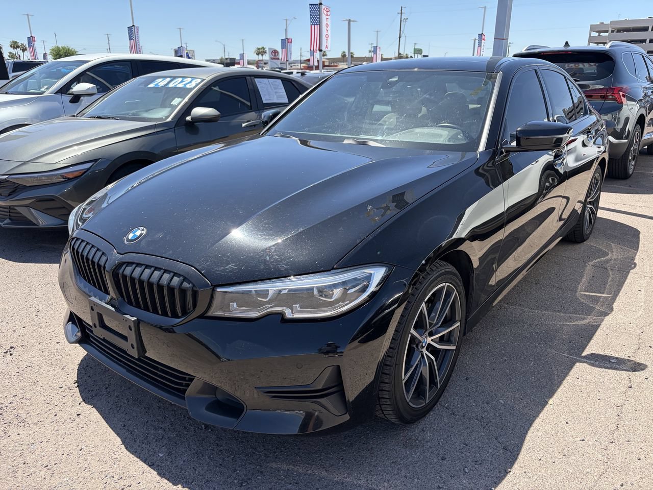 Used 2020 BMW 330i xDrive Sedan w/ Convenience Package AWD/4WD image 4