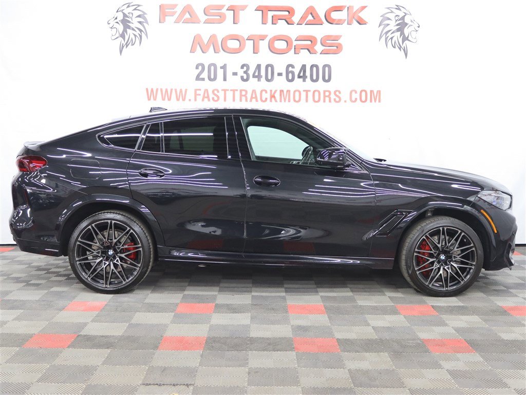 Used 2022 BMW X6 M w/ Competition Package image 4
