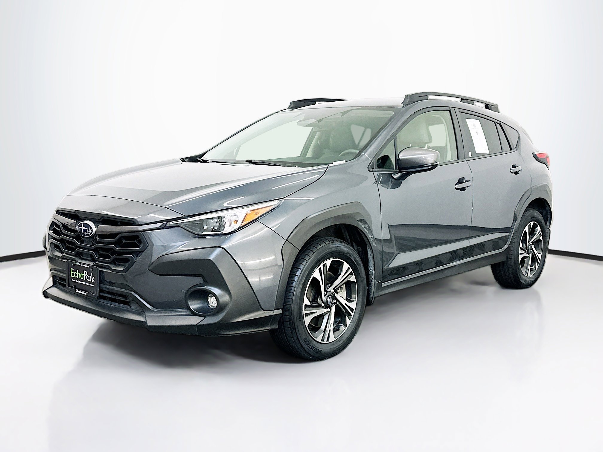 Used 2024 Subaru Crosstrek 2.0i Premium image 3
