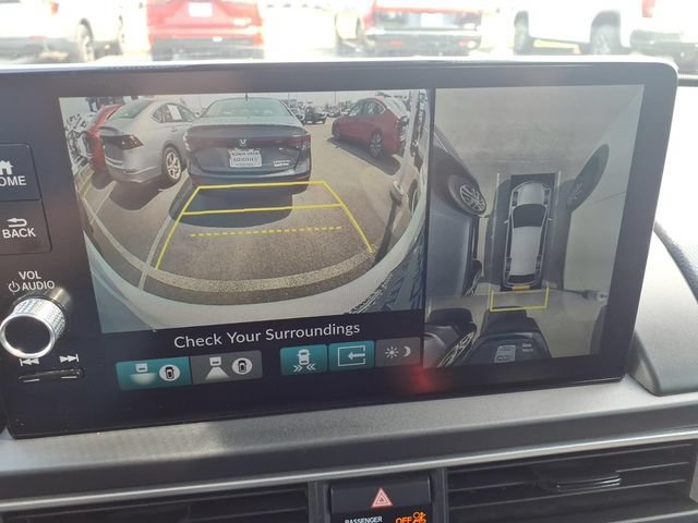 Used 2024 Honda Pilot Elite image 11
