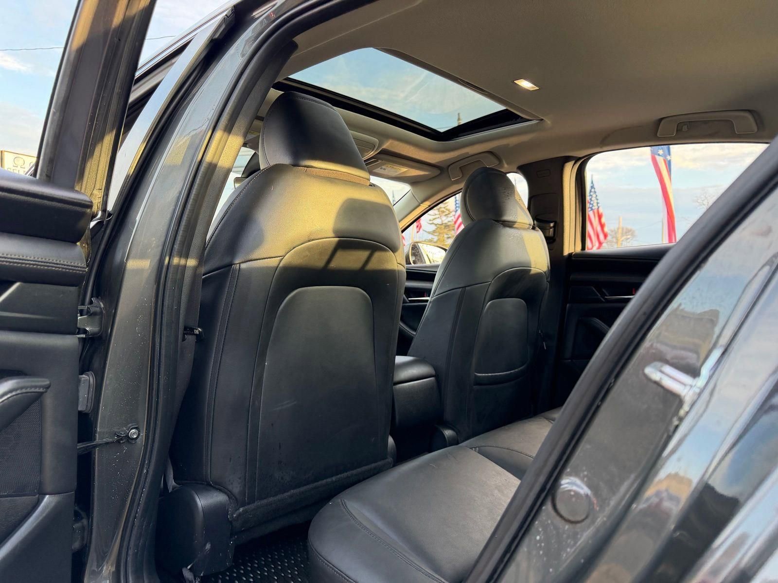 Used 2021 MAZDA MAZDA3 s image 20