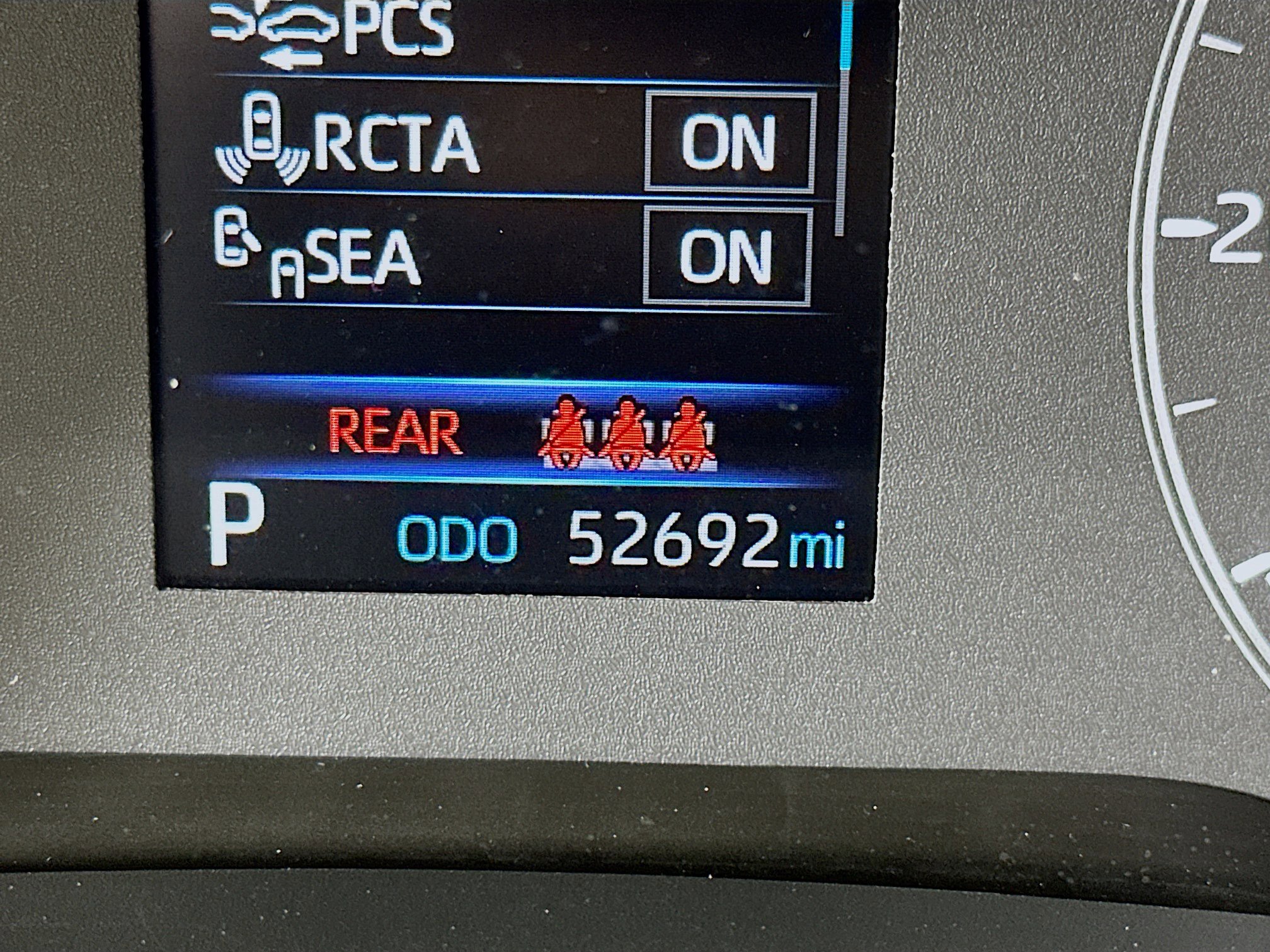 Used 2023 Toyota Corolla Cross LE image 19