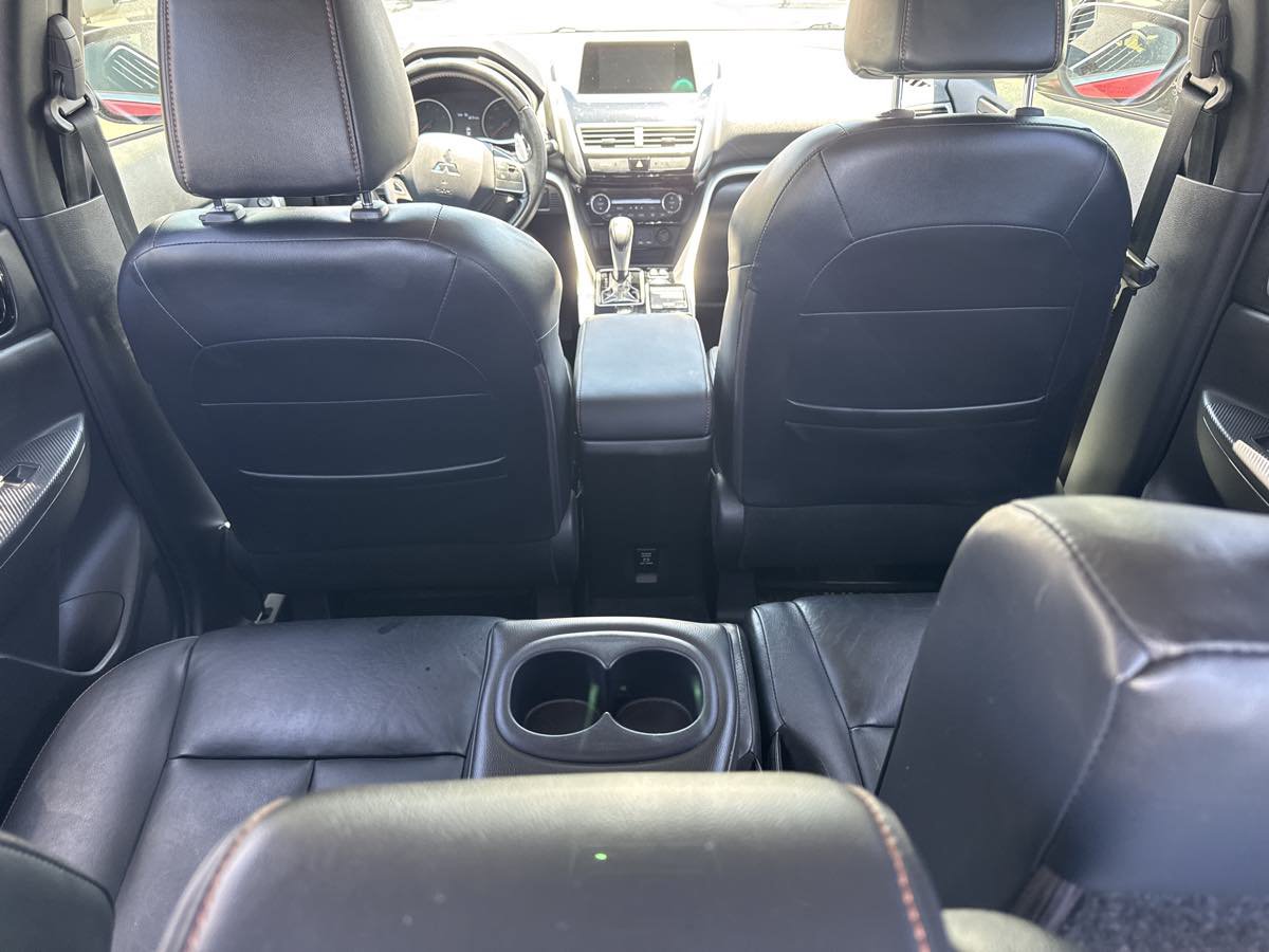 Used 2018 Mitsubishi Eclipse Cross SEL AWD/4WD image 10