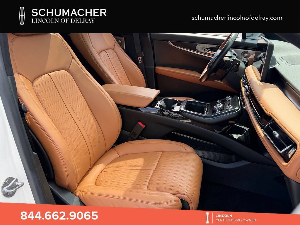 Used 2023 Lincoln Nautilus Black Label w/ Class II Trailer Tow Package AWD/4WD image 18