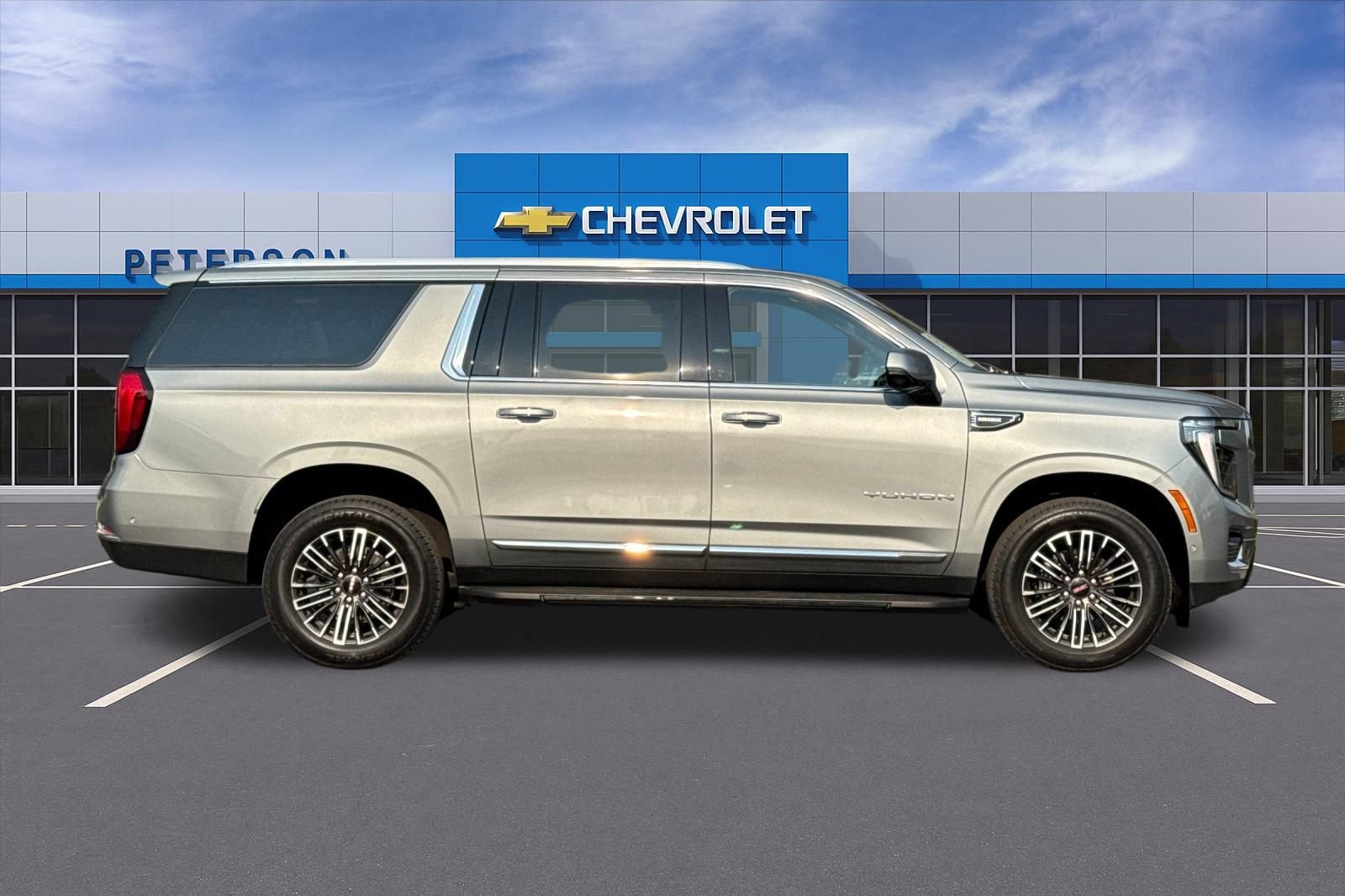 Certified 2026 GMC Yukon XL Elevation AWD/4WD image 3