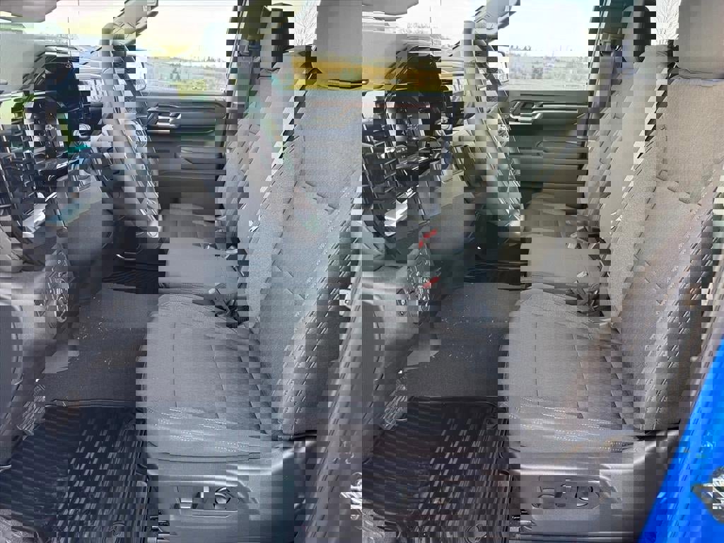 New 2026 Chevrolet Silverado 1500 LT image 3