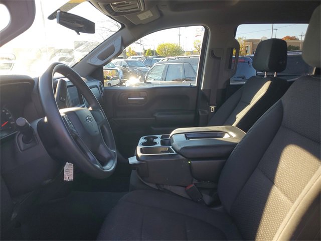 Used 2021 Chevrolet Silverado 1500 Custom Trail Boss w/ LPO, Dark Essentials Package image 17