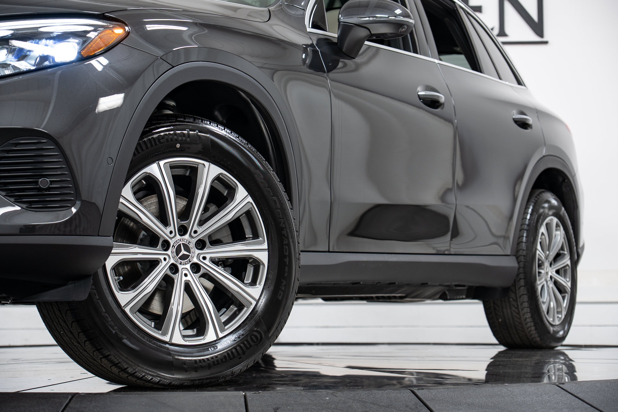 New 2026 Mercedes-Benz GLC 300 4MATIC image 27