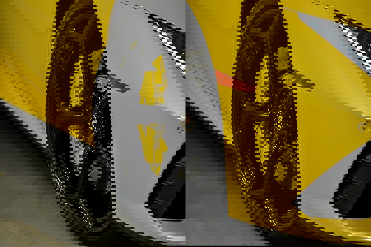 Used 2021 Lamborghini Huracan EVO image 4