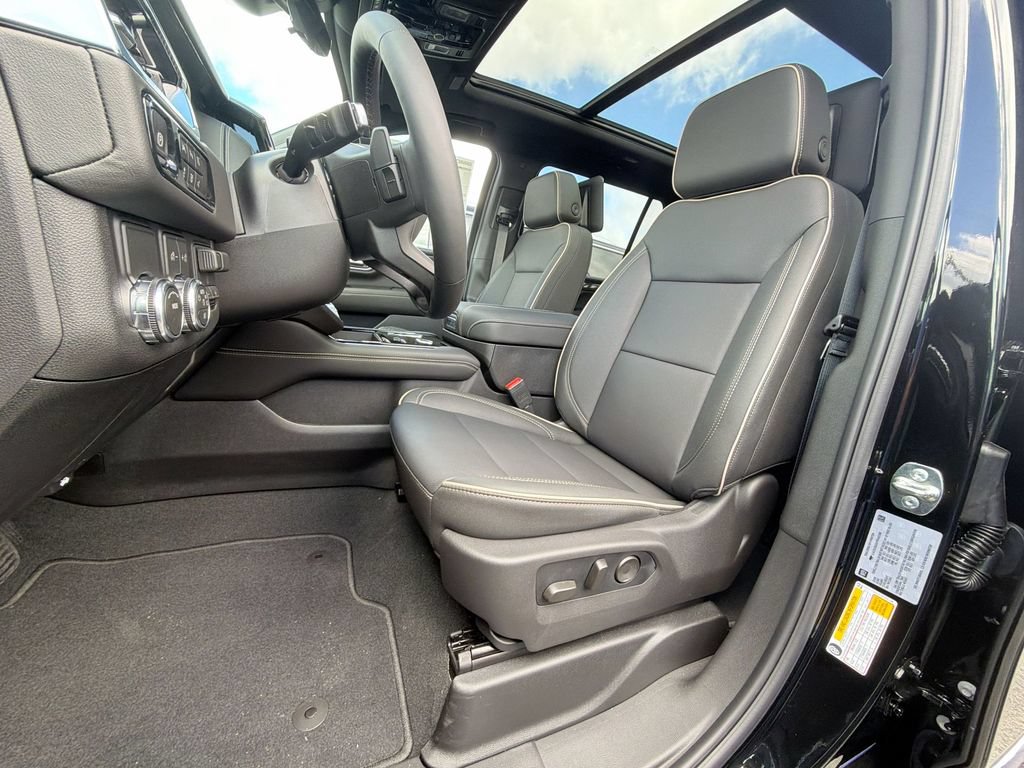 New 2026 GMC Yukon XL Elevation w/ Elevation Premium Package RWD image 15