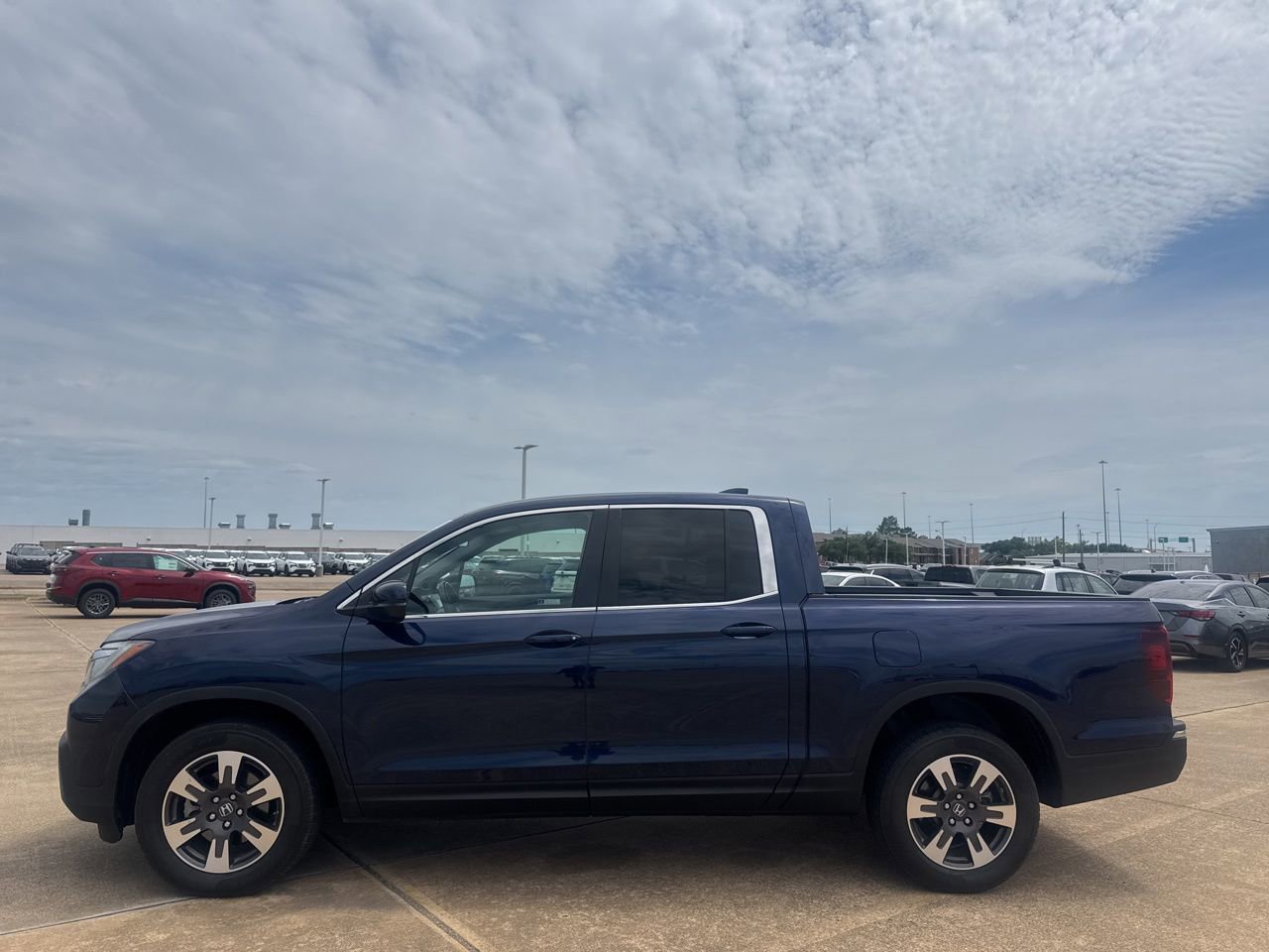 Used 2018 Honda Ridgeline RTL image 12