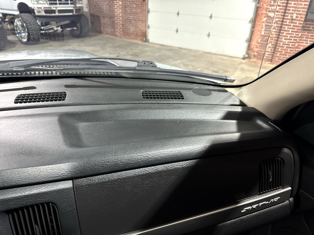 Used 2005 Dodge Ram 1500 Truck 2WD Quad Cab image 79