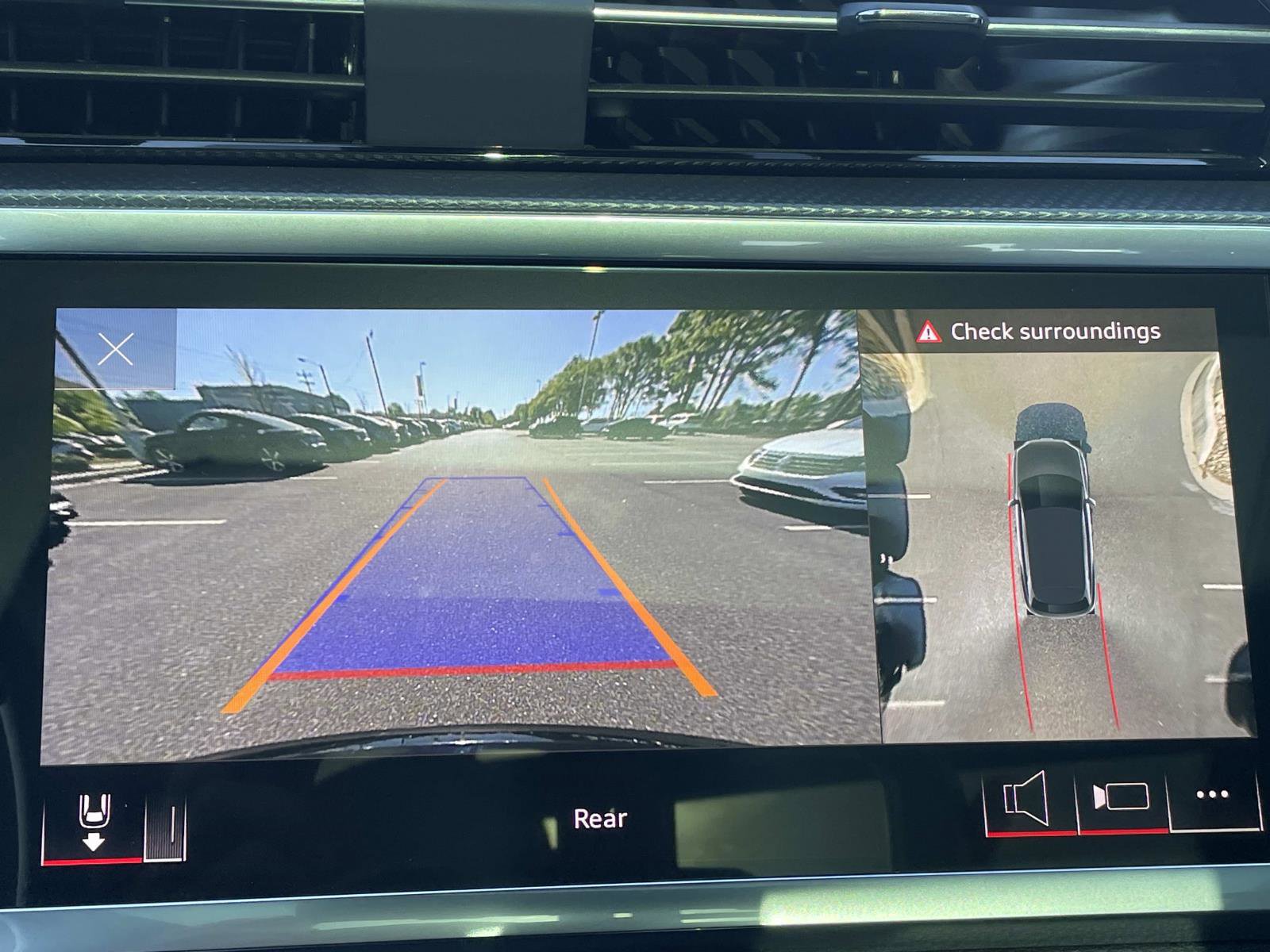 Certified 2023 Audi Q3 2.0T Premium Plus w/ Premium Plus Package image 25