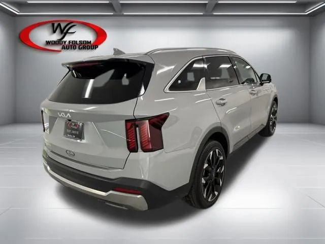 Used 2025 Kia Sorento SX FWD image 6