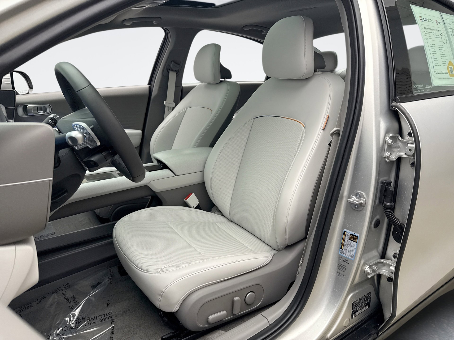 Used 2025 Hyundai Ioniq 6 Limited image 11