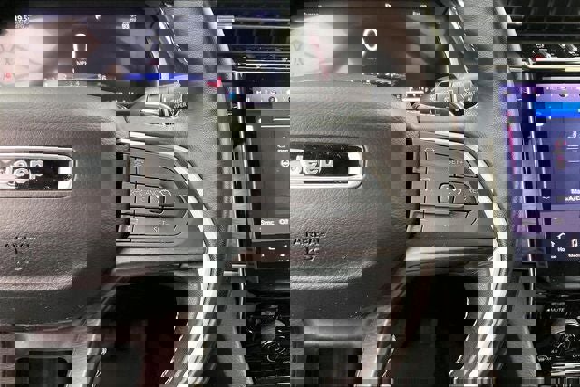 Used 2021 Jeep Grand Cherokee L Limited image 24