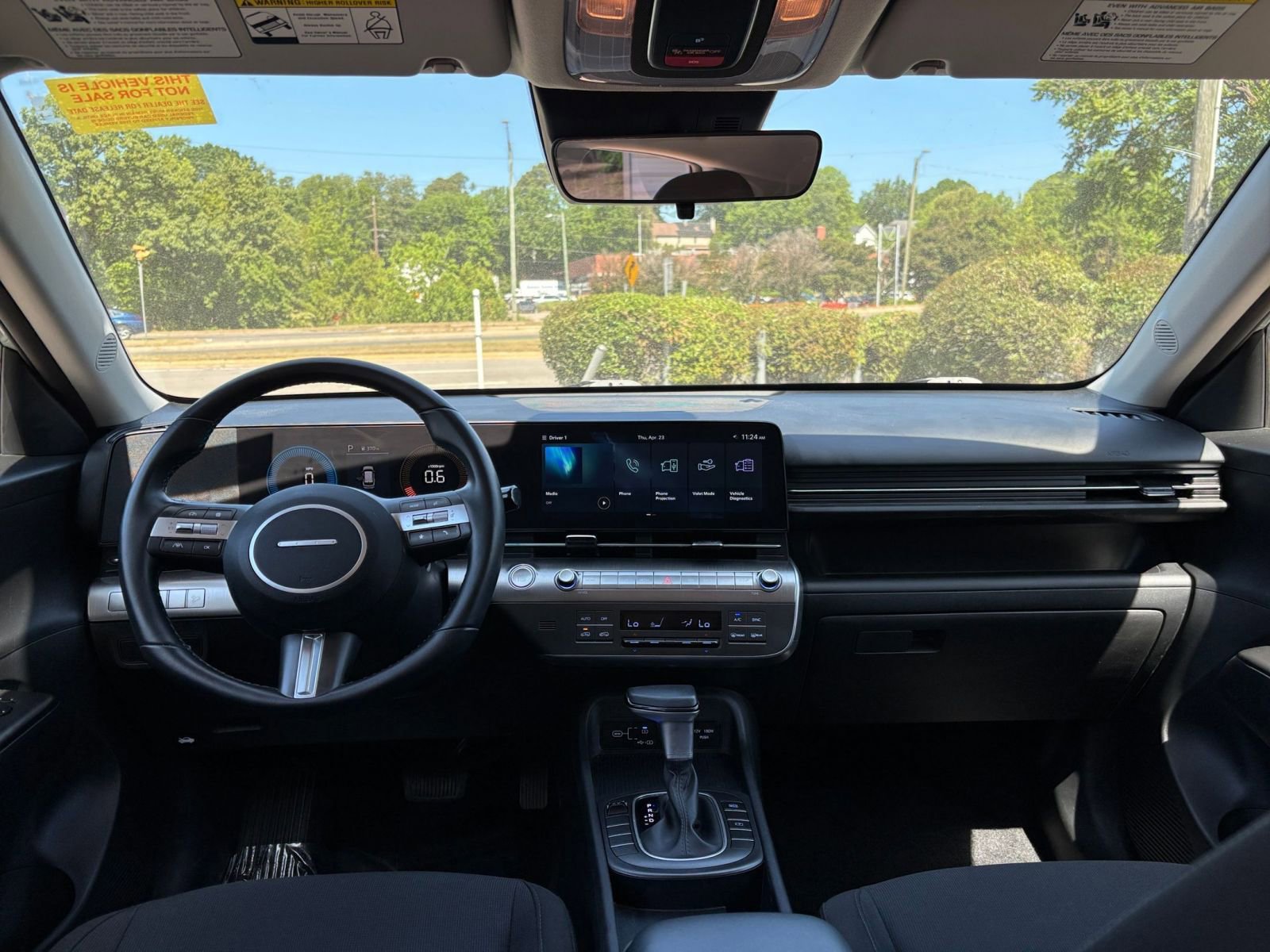 Used 2025 Hyundai Kona SEL image 33