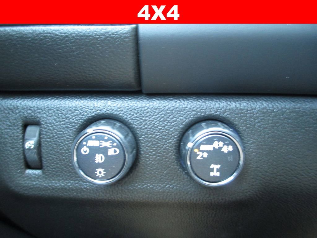 Used 2020 GMC Canyon SLE w/ Elevation Edition image 18