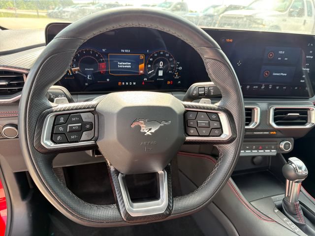 Used 2025 Ford Mustang GT Premium RWD image 17