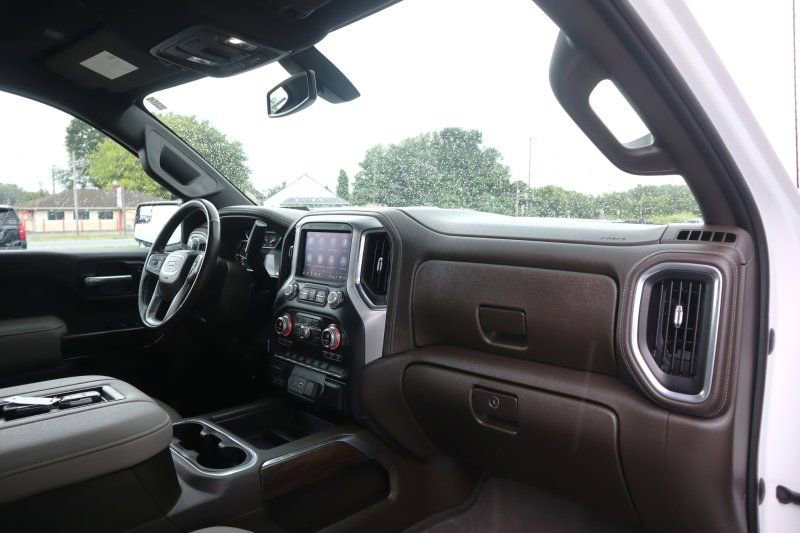 Used 2021 GMC Sierra 1500 SLT w/ SLT Premium Package image 21