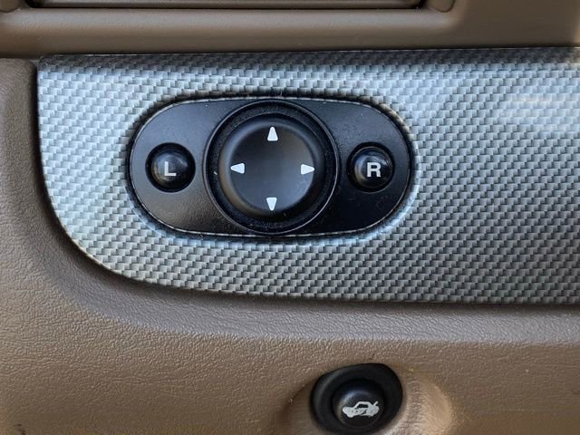 Used 2004 Chrysler Sebring GTC w/ Security Group FWD image 16