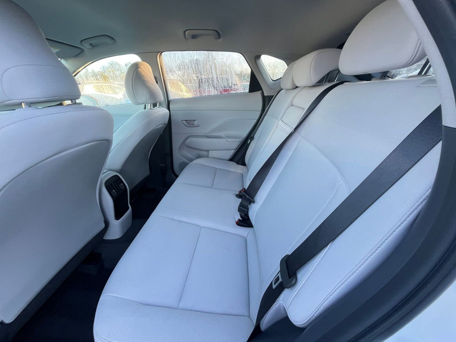 Used 2025 Hyundai Kona SEL image 25