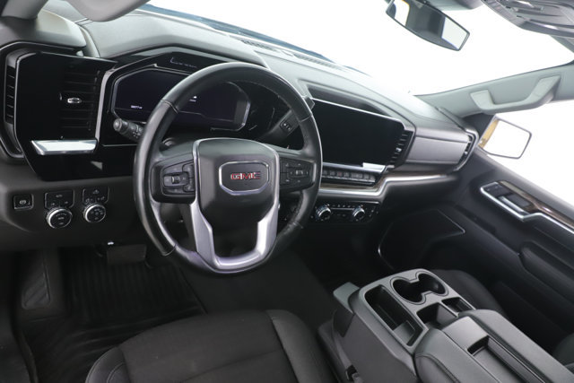 Used 2025 GMC Sierra 1500 Elevation AWD/4WD image 17