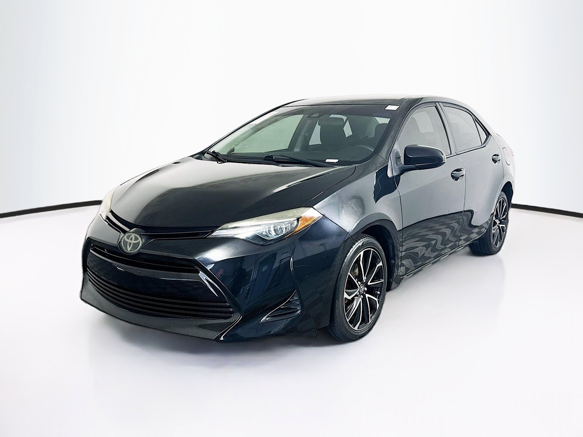 Used 2019 Toyota Corolla LE FWD image 7