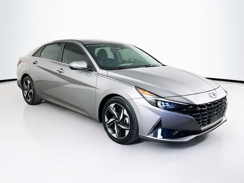 Used 2022 Hyundai Elantra Limited FWD image 23