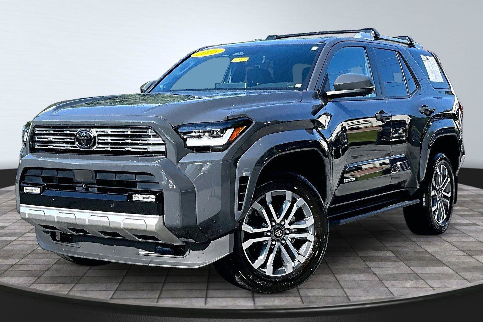 Used 2025 Toyota 4Runner Limited AWD/4WD image 13