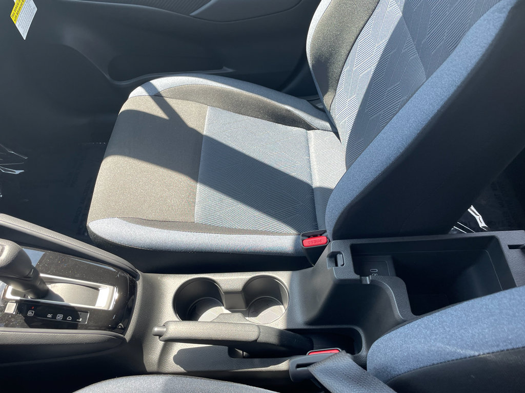 New 2025 Nissan Versa SV w/ Trunk Package FWD image 28