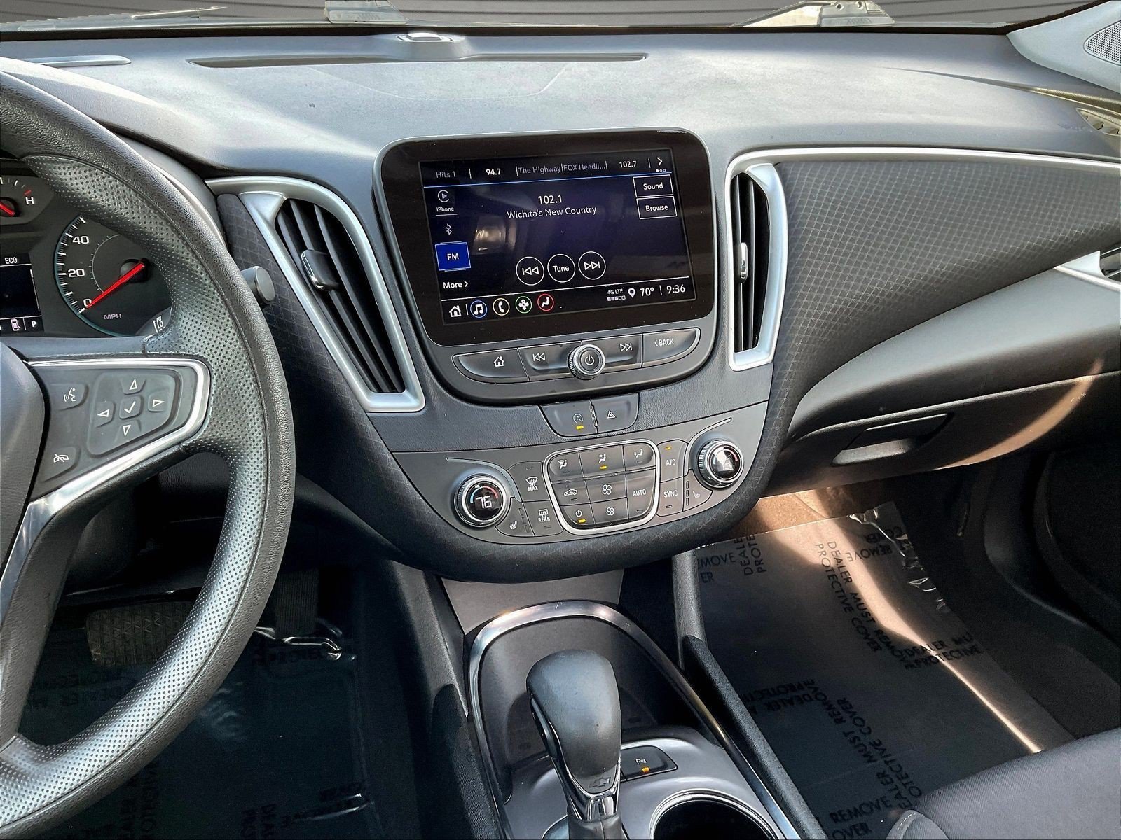 Used 2024 Chevrolet Malibu LT FWD image 11