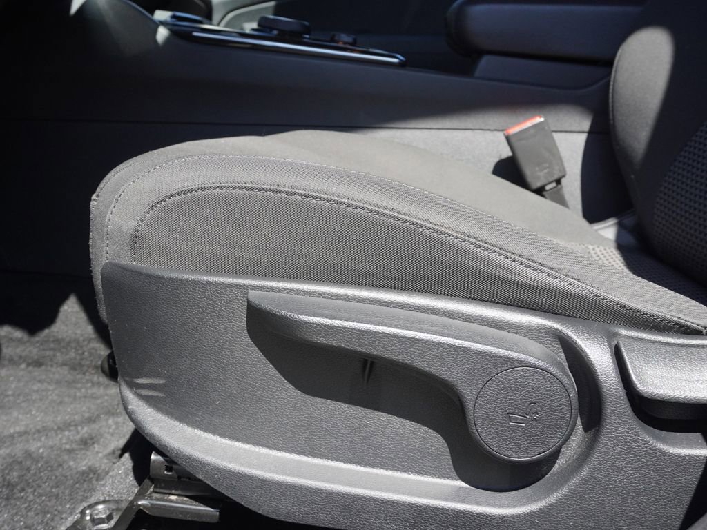 Used 2023 Kia Sportage LX image 27