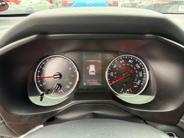 Used 2019 Toyota RAV4 XLE w/ Convenience Package AWD/4WD image 17