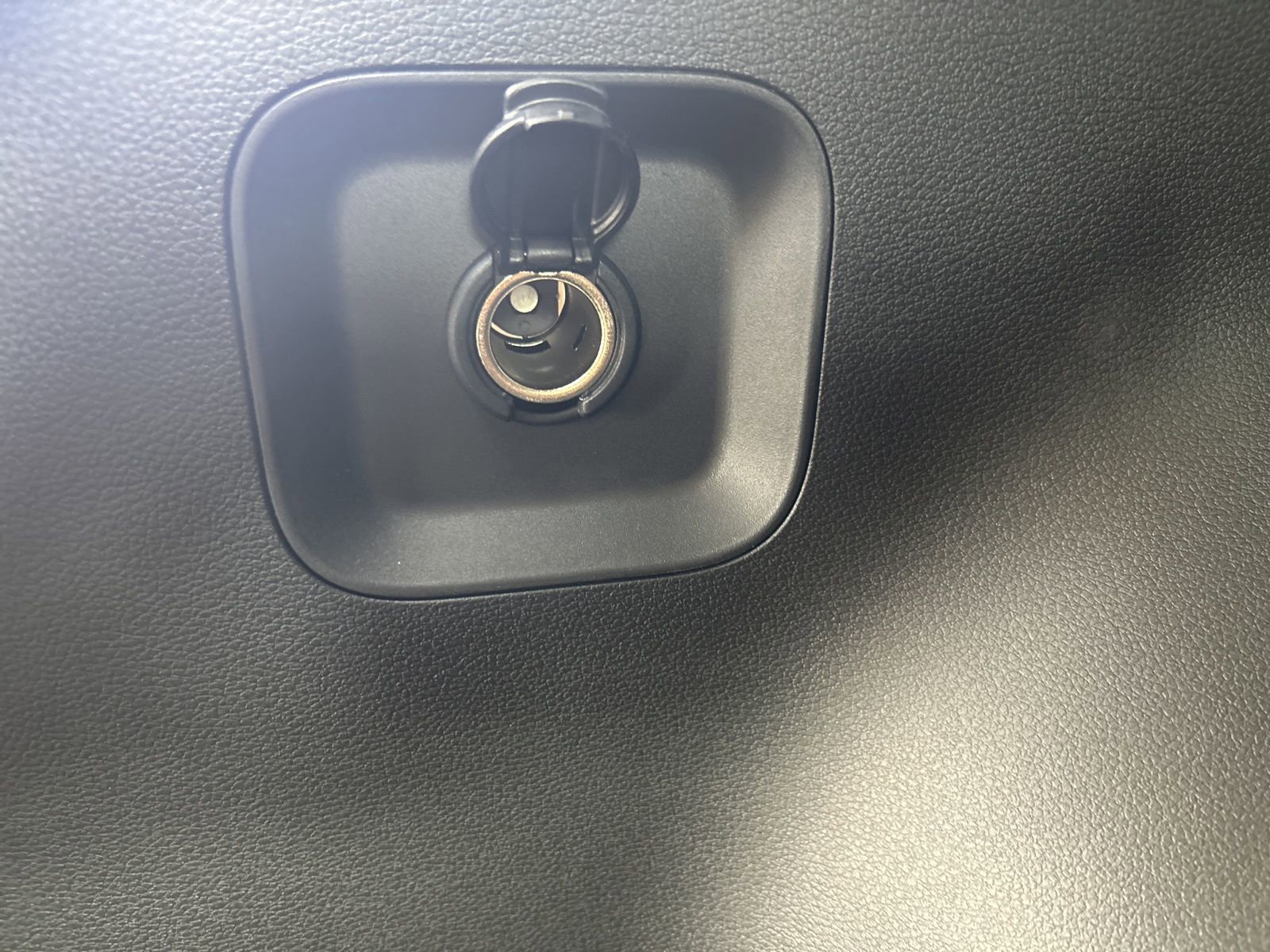 New 2026 Kia Sportage EX image 12