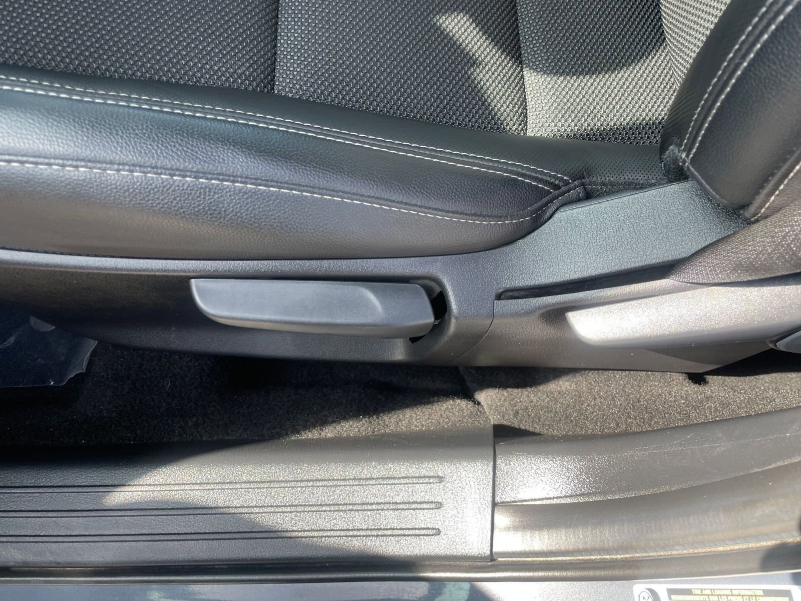 Used 2025 MAZDA CX-50 AWD 2.5 S w/ Select Package image 23