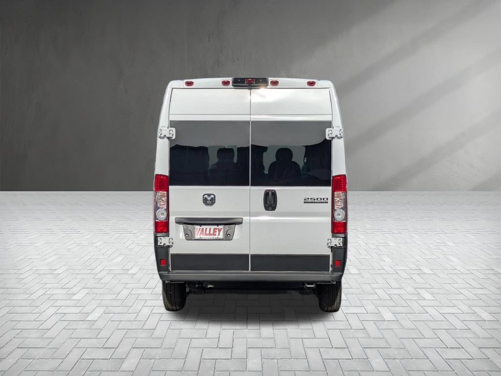 Used 2024 RAM ProMaster 2500 FWD image 6